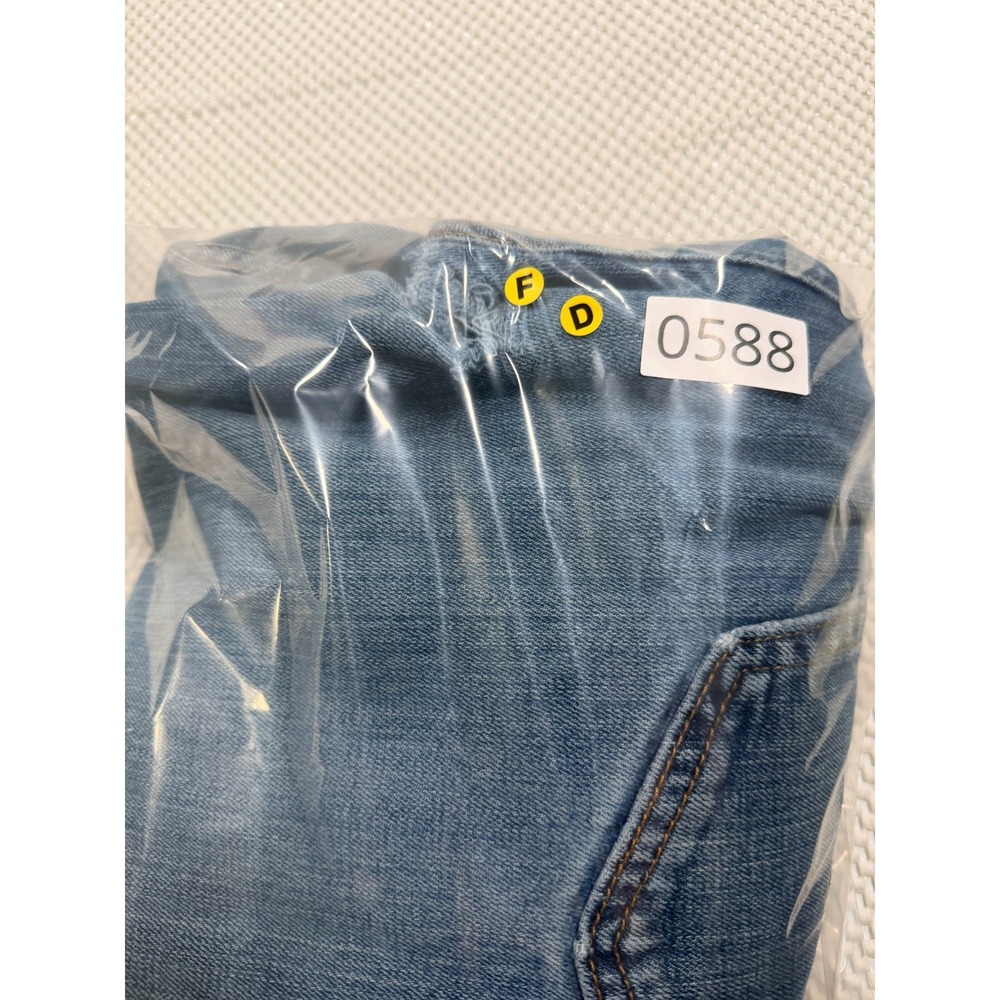 Levi's 527 Low Boot Cut Jeans Light Wash Denim Distressed W36 L32 - Picture 8 of 8